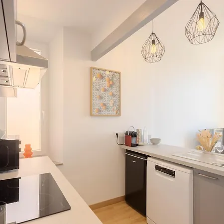 Maison Mon Idee - Dernier Etage, Lumineux, Vue Διαμέρισμα *